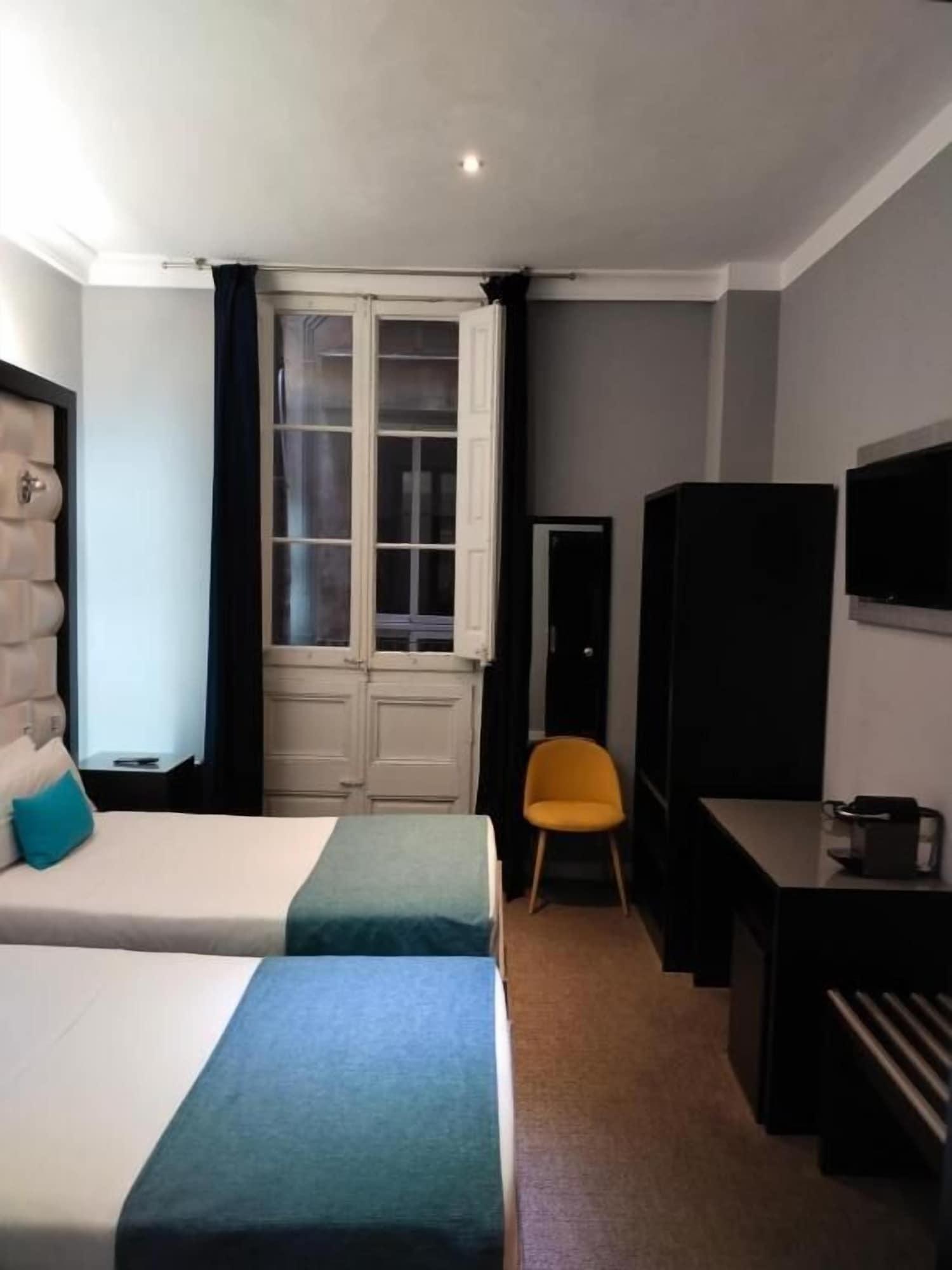 Guest house Amra Gran Via