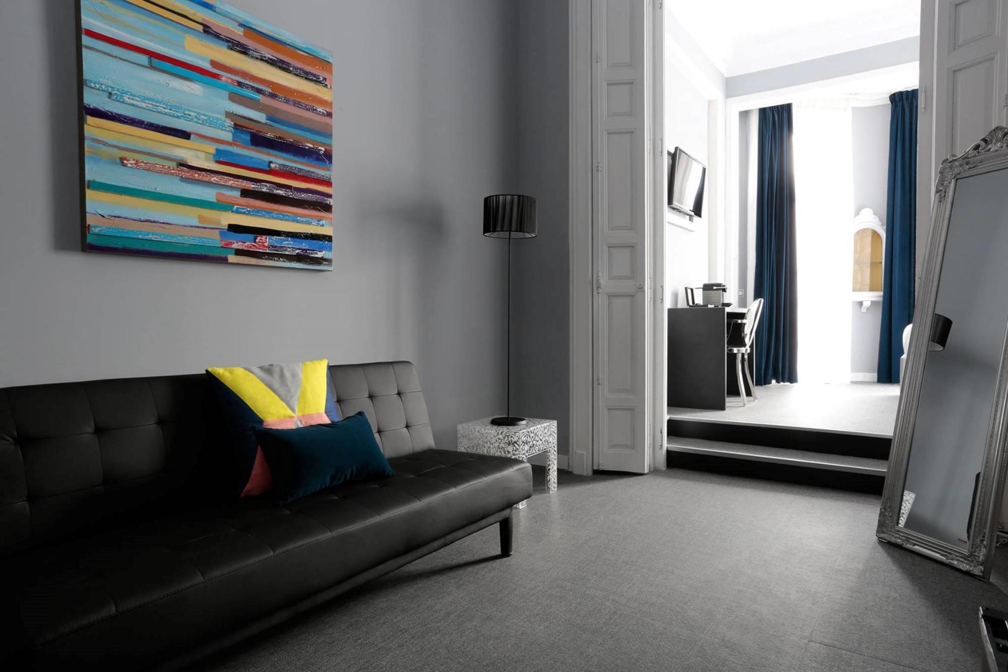 Guest house Amra Gran Via 2*