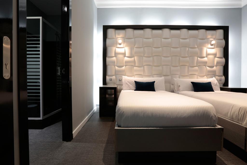 Guest house Amra Gran Via 2*